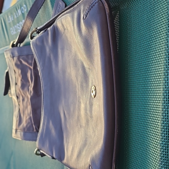 Coach 9592 - Picture 7 of 12